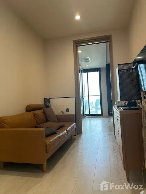 รูป High Floor, ระเบียงหน้าต่าง 2 ด้าน ลมดีมาก ห้องหัวมุม 1734448 - รูปที่ 17/18