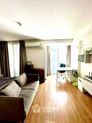 Condos for rent 700 Year Sports Arena Chiang Mai : 1-BR Condo at The Nimmana close to Nimmanhaemin (ID 2418420)