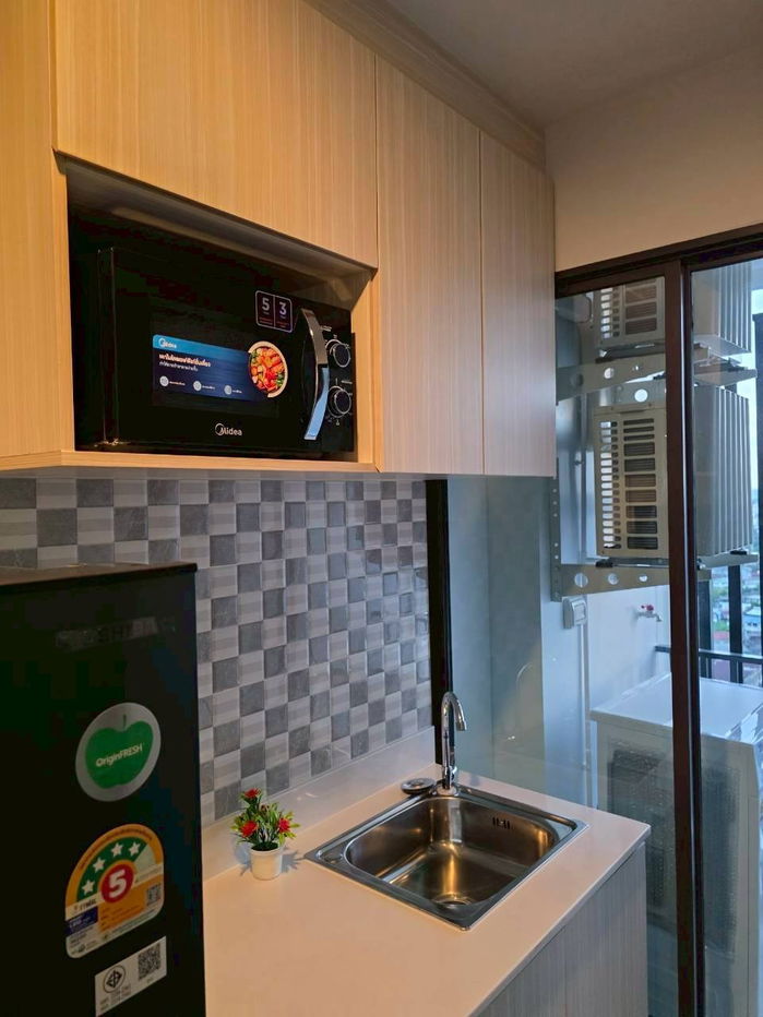 picture Condo for rent, Regent Home Wutthakat, Building A, 18th floor, built-in, luxurious throughout the room, open view, rental price 11,500 baht - 29/35