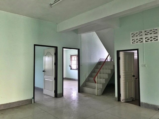 picture FOR SALE  COMMERCIAL BUILDING PROPERTY  1200000 BAHT. - 6/8