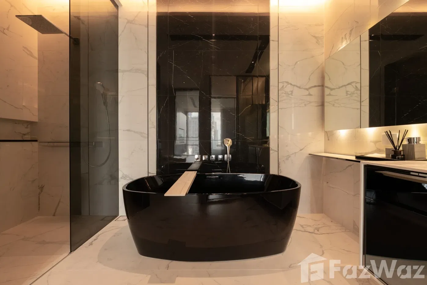 picture For sale 5858779 - 7/23