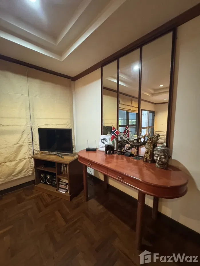 รูป ทาวน์เฮ้าส์ให้เช่า 4 ห้องนอน ในโครงการ บ้านไทย วิลล่า 5341421 - รูปที่ 25/67