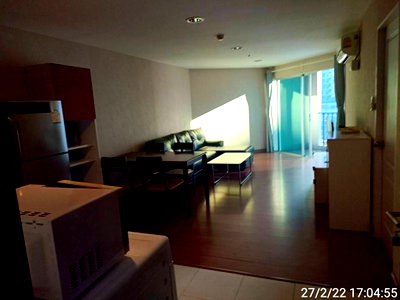 Condos for rent : Cut loss  1 Bedroom 49 Sq.m  Ready to move -- Call now 094-641-5974