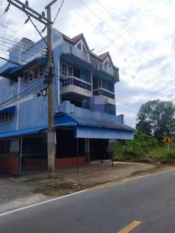 picture FOR SALE  COMMERCIAL BUILDING PROPERTY  1200000 BAHT. - 3/8