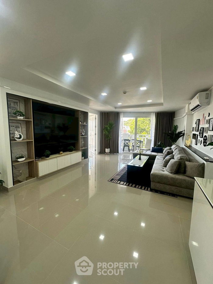 picture 3-BR Condo at Royal Hill Resort Condominium close to Pattaya South (ID 2419717) - 18/18