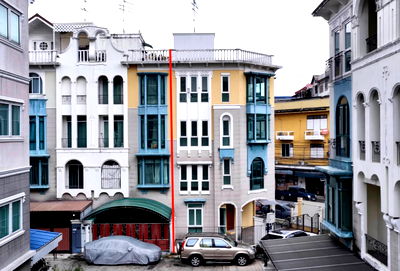 Townhouses for sale Suan Dusit University : Rare Home Office at Yaowarat! 25.7 Sq.Wah Corner Townhome for Sale at Ivy Chinatown near MRT Wat Mangkon & MRT Hua Lamphong