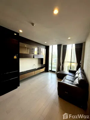 Condos for sale Phloen Chit Road : 2 Bedroom Condo for sale at Noble Ploenchit  5551998