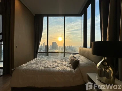 1-Bedroom Luxury Condo with Stunning Chao Phraya River View 5765016