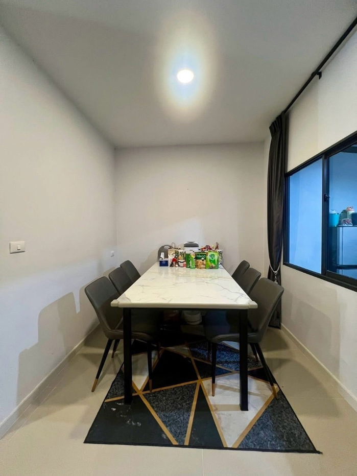 picture Townhome for Sale: 2-Storey Modi Villa Rama 5 - Kanchanaphisek Project 3 Bedrooms | 2 Bathrooms | 23.8 Sq. Wah - 8/15