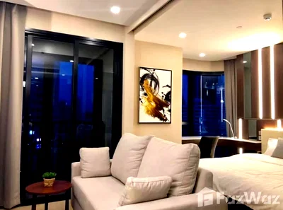 คอนโดให้เช่า : คอนโดให้เช่า 1 ห้องนอน ในโครงการ แอชตัน อโศก 1366926