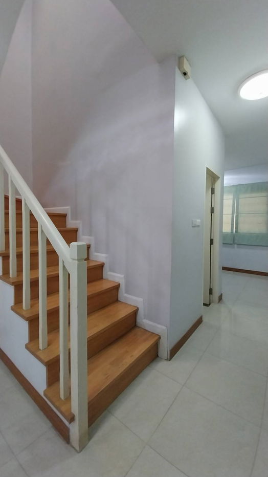 picture Home Town for Sell by the Owner Price 1.25 MB - 5/12