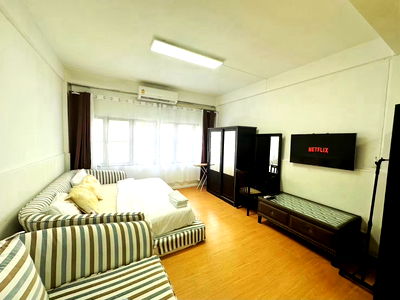 อาคารพาณิชย์ เอสพลานาด รัชดาภิเษก : 🔥 เซ้งด่วน! ห้องพักสไตล์คอนโด ใจกลางพระราม 9 เหมาะสำหรับคนที่อยากเริ่มธุรกิจ Airbnb / รายเดือน — ลงทุนเริ่มต้นต่ำ กำไรต่อคืนสูง!✨