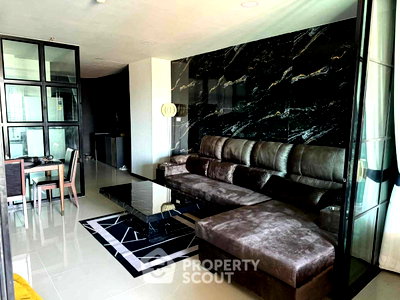 Condos for sale : 1-BR Condo 59 Sqm Pattaya Klang Center Point Condominium (PKCP) (ID 2421857)