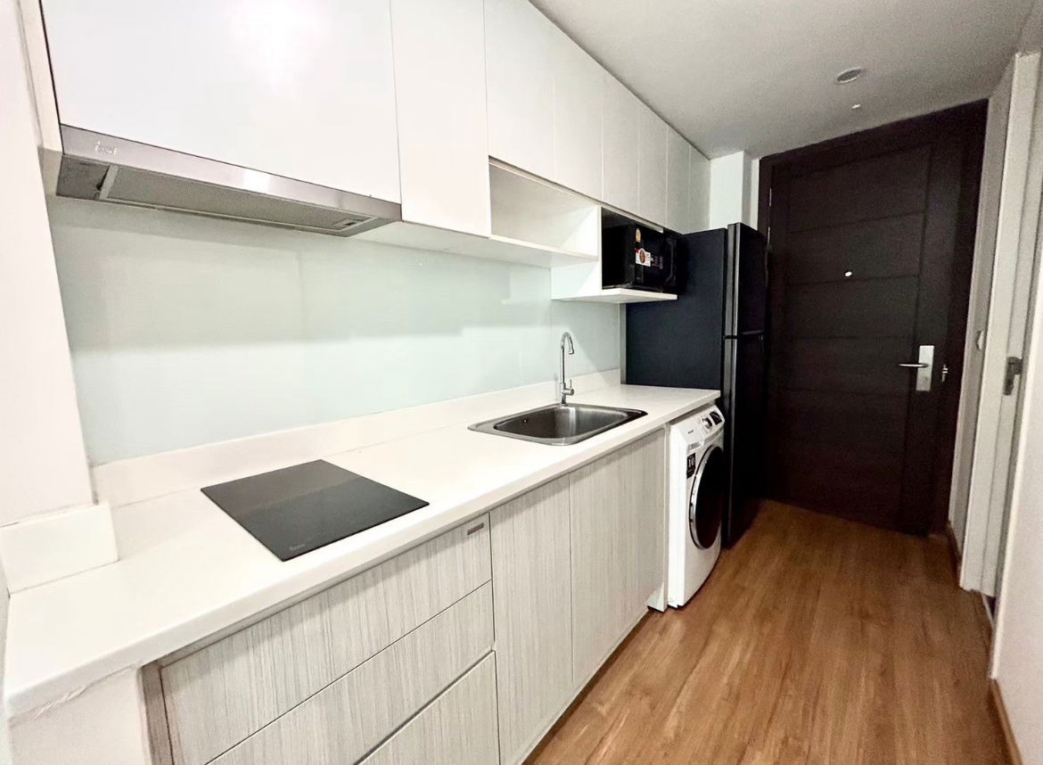 picture 🔥 Room for RENT! at Nimmana Condo In center of Nimman area - near to University, Shopping Mall, Supermarket, Cafe and etc. - 4/7