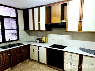 ขายคอนโด : ขาย คอนโด 3 ห้องนอน ในโครงการ เพลินจิต เทอเรส 5835410