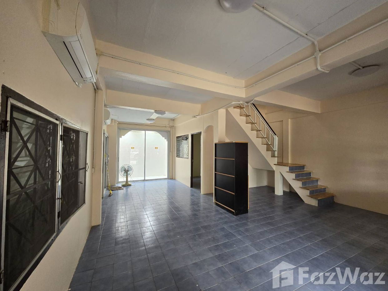 รูป ทาวน์เฮ้าส์ให้เช่า 3 ห้องนอน ใน ท่าแร้ง, กรุงเทพมหานคร 1653498 - รูปที่ 2/7