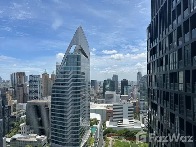 รูป High Floor, ระเบียงหน้าต่าง 2 ด้าน ลมดีมาก ห้องหัวมุม 1734448 - รูปที่ 13/18