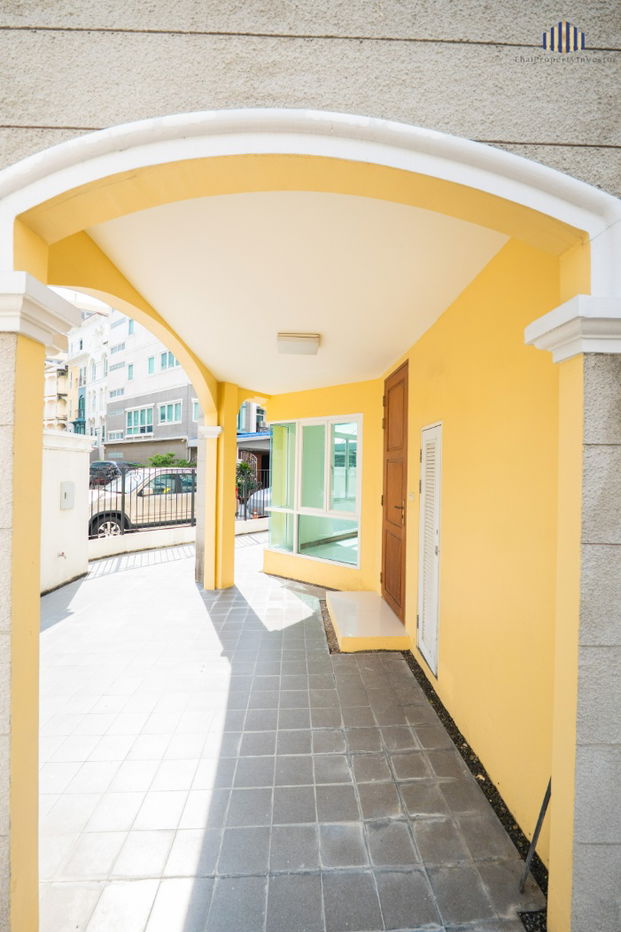 picture Rare Home Office at Yaowarat! 25.7 Sq.Wah Corner Townhome for Sale at Ivy Chinatown near MRT Wat Mangkon & MRT Hua Lamphong - 4/29