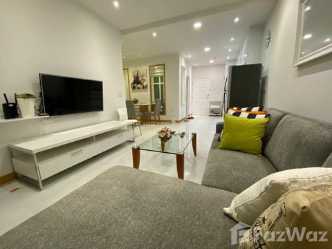 2 Bedroom Condo for rent at President Place 61442