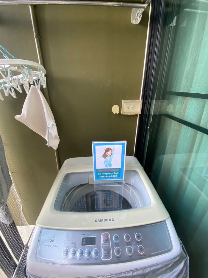 picture ðð§ĄStudio 7500 baht, Madrid Building, 6th floor, north side, cool all day, fully furnished, has washing machine, very good value - 12/16