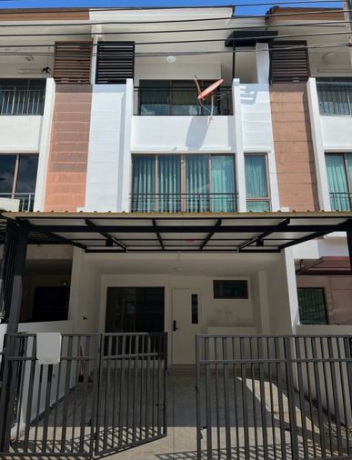 3-bed townhouse for rent, 170 sqm, 22 sq wah, The Private Sukhumvit - Bangchak