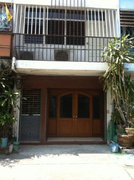 picture Townhome / Shophouse for Rent (Fully Furnished) ð CBD Sathorn Area â Narathiwat Ratchanakarin Rd., Sathupradit Rd., near BTS Chong Nonsi - 25/30