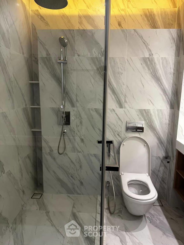 picture 1-BR Condo at Muniq Sukhumvit 23 near MRT Sukhumvit (ID 1942113) - 4/8