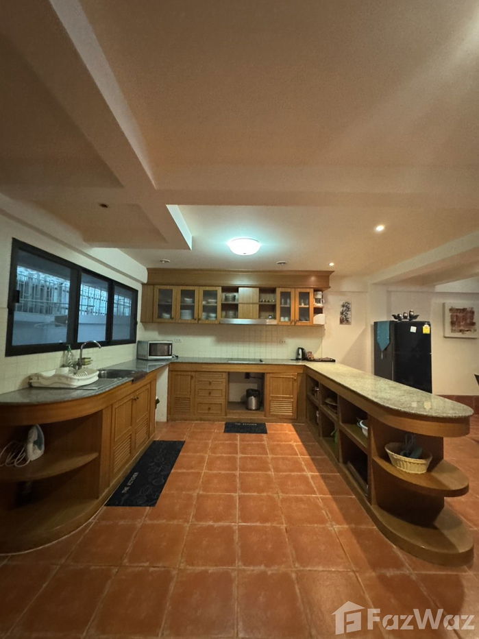 รูป ทาวน์เฮ้าส์ให้เช่า 4 ห้องนอน ในโครงการ บ้านไทย วิลล่า 5341421 - รูปที่ 13/67