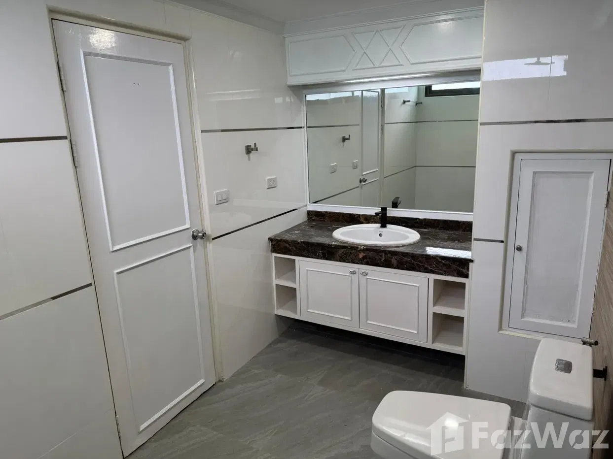 picture ใ 5854456 - 11/20