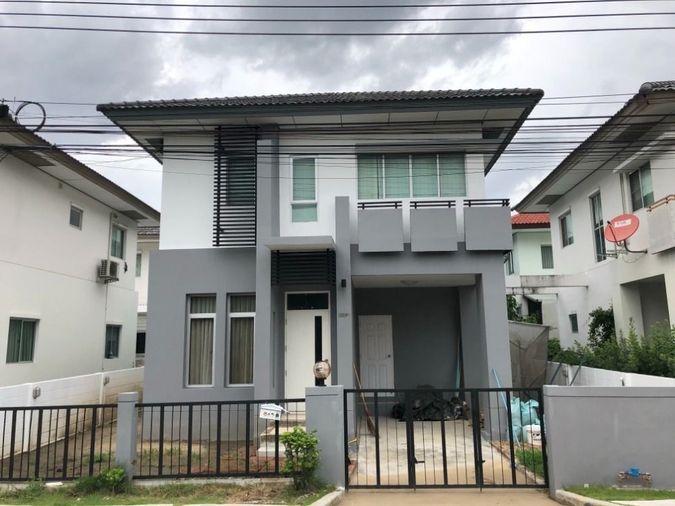 ให้เช่า บ้าเดี่ยว 2 ชั้น หมู่บ้านพร้อมพัฒน์ พระราม 9 -วงแหวน พร้อมอยู่ T.097-2161939