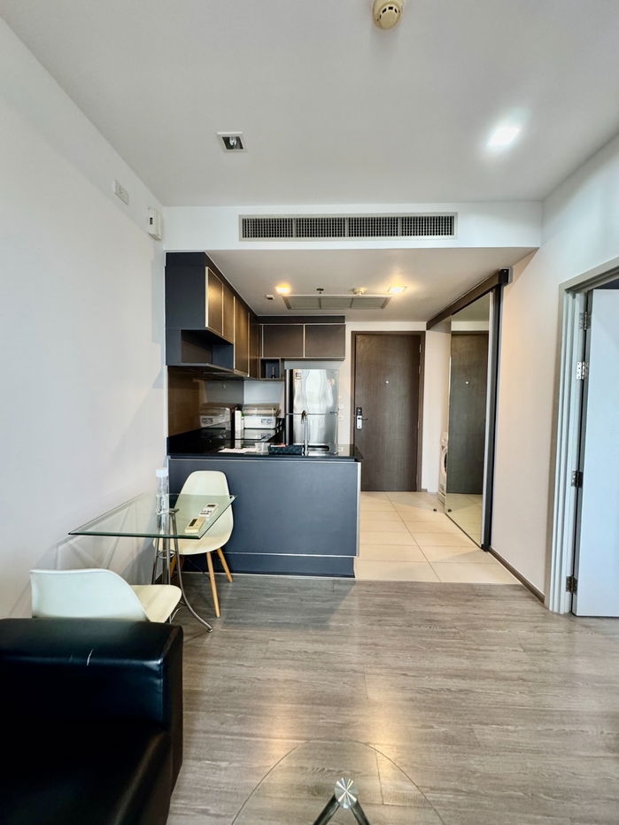 รูป 🌆 ให้เช่า Nye by Sansiri เพียง 200 ม. ถึง BTS วงเวียนใหญ่ | เฟอร์ครบ พร้อมอยู่ @90condo 🌃 - รูปที่ 2/5