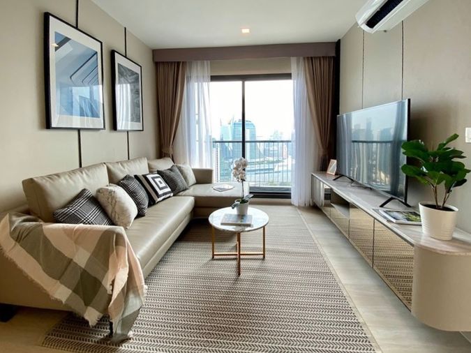 ✅ ✅ Life One Wireless , Luxury Class 2 ห้องนอน พร้อมเข้าอยู่ ติดต่อไลน์ @bktasset หรือโทร 095-325-8928