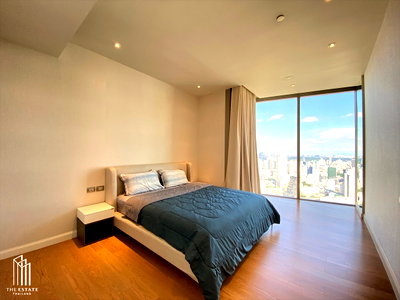 คอนโดให้เช่า : For rent Magnolias Waterfront Residences ชั้นสูงเห็นวิวกรุงเทพฯได้เต็มตา @150,000 Baht