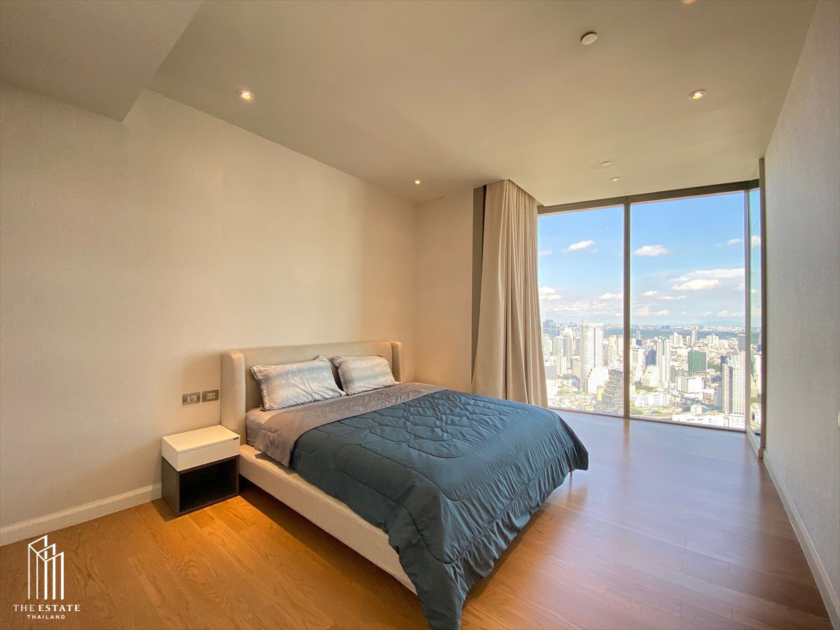 picture Magnolias Waterfront Residences for rent, high floor with panoramic Bangkok views @170,000 Baht - 1/12