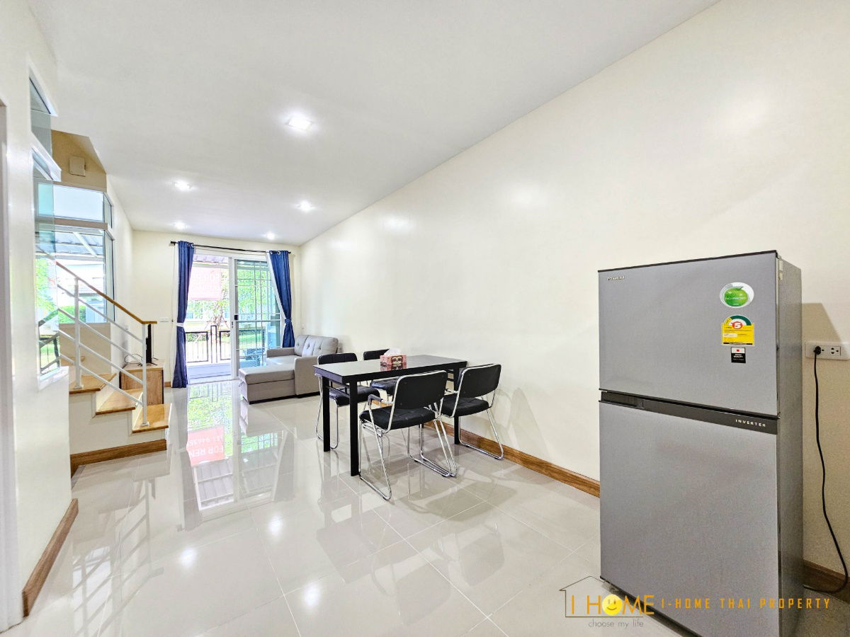 picture A townhome for rent with 4 bedrooms, 2 toilets and 1 kitchen. - 7/21