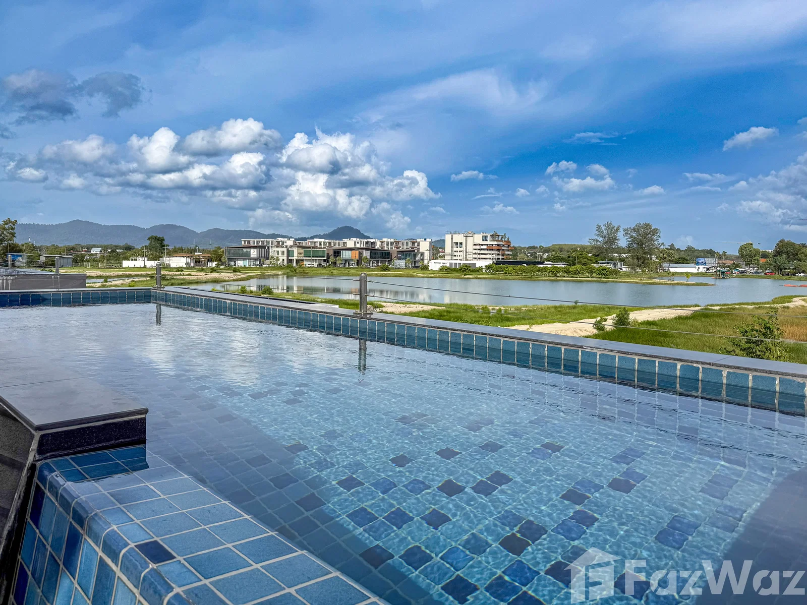 Laguna Park Villa: 5 Beds & Private Rooftop Pool 5758149 - image 2