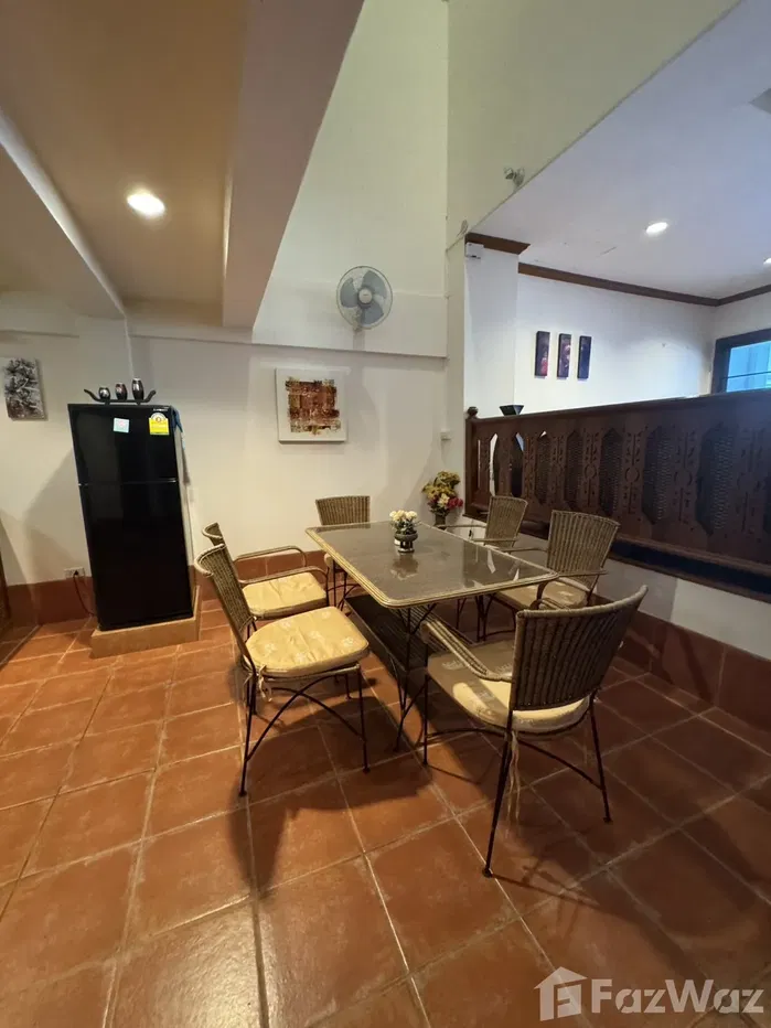 รูป ทาวน์เฮ้าส์ให้เช่า 4 ห้องนอน ในโครงการ บ้านไทย วิลล่า 5341421 - รูปที่ 9/67