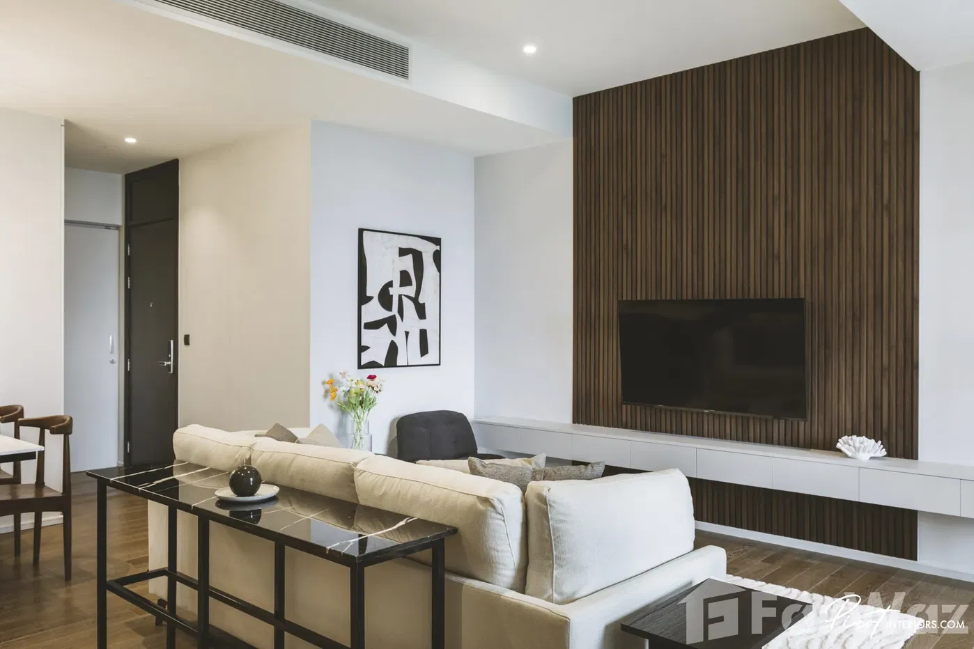 picture condo 2 bedrooms for rent and sale 5831506 - 3/19