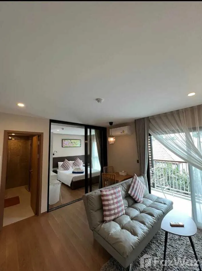 1 Bedroom Condo for Sale 5814226