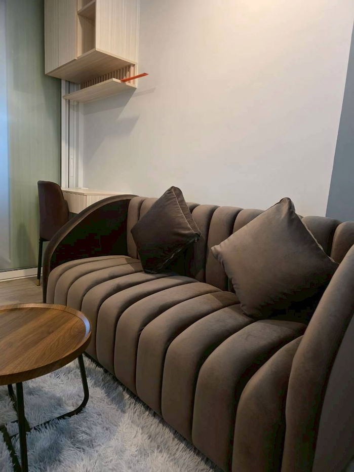 picture Condo for rent, Regent Home Wutthakat, Building A, 18th floor, built-in, luxurious throughout the room, open view, rental price 11,500 baht - 15/35