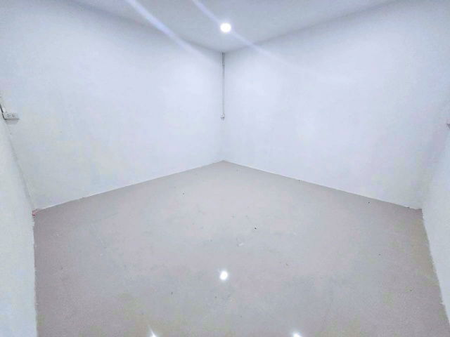 รูป เลียบคลองบางน้ำจืด 1.3 กม. 400 ตร.ม ให้เช่าโกดัง โรงงาน พร้อมออฟฟิศ เดินทางสะดวก สถานีรถไฟบางน้ำจืด 350 ม.ถ.เอกชัย-พระราม2 - รูปที่ 6/8