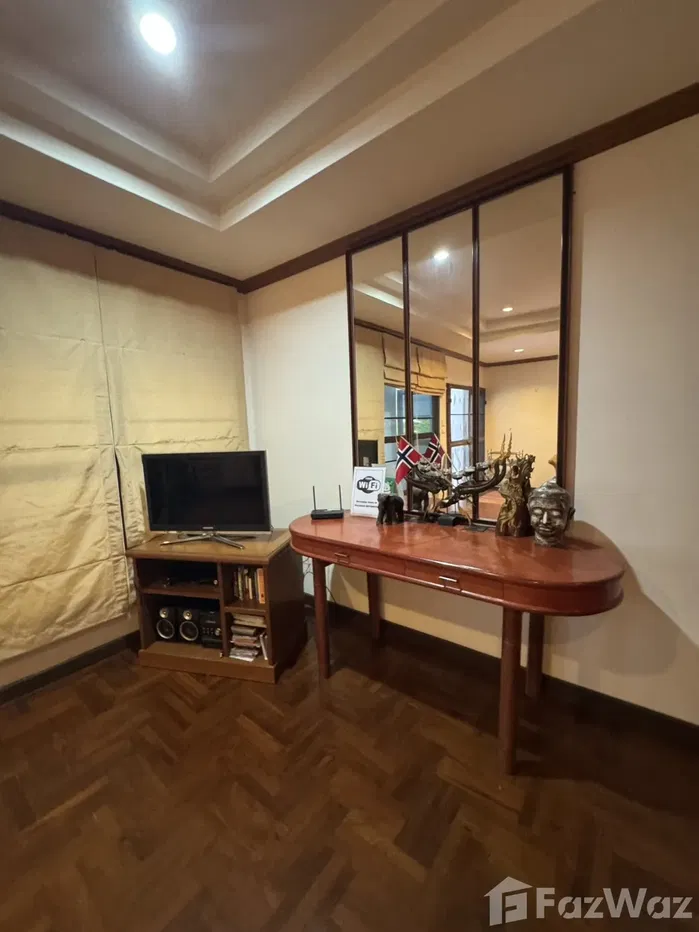 รูป ทาวน์เฮ้าส์ให้เช่า 4 ห้องนอน ในโครงการ บ้านไทย วิลล่า 5341421 - รูปที่ 22/67