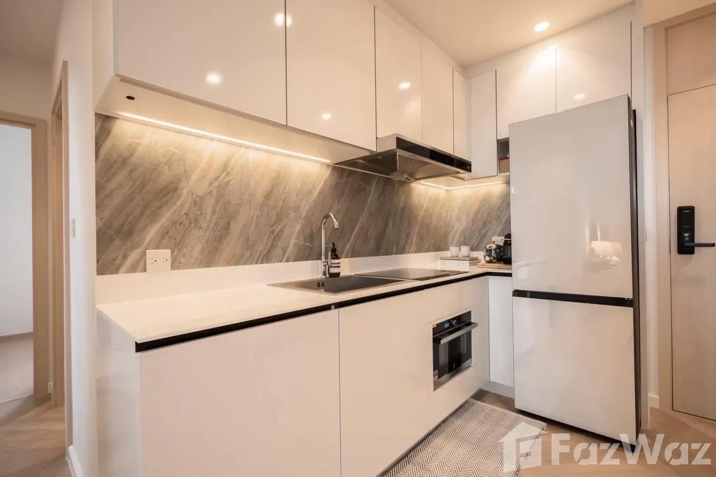 picture 2 Bedroom Condo for sale at Maru Ekkamai 2 1901439 - 5/11