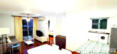 Condos for sale : 1 Bedroom Condo for sale at 49 Plus  652882