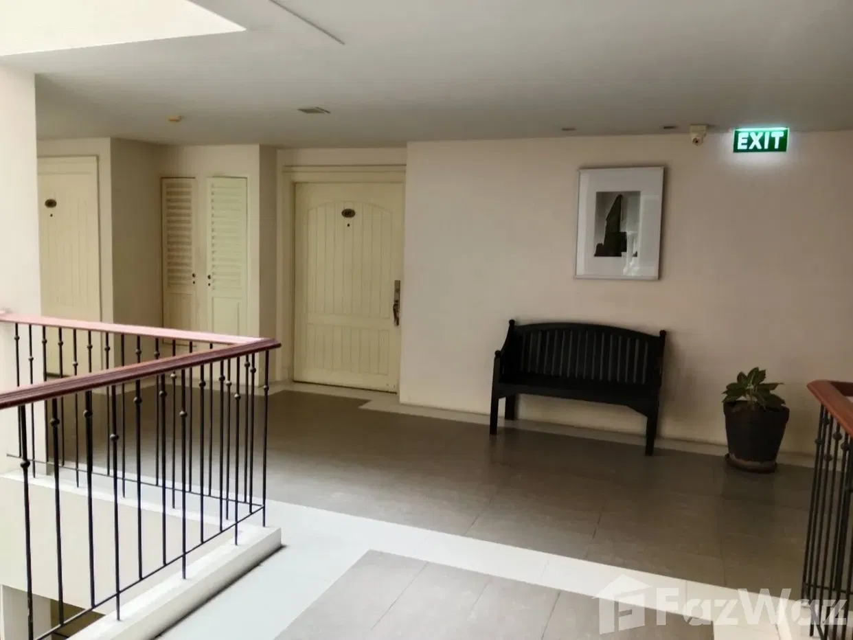 picture Newly renovated condo & pet friendly 5587163 - 10/20