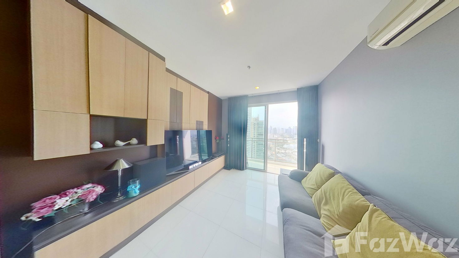 picture BTS: Phra Khanong Modern Versatility Condo 37895 - 1/10