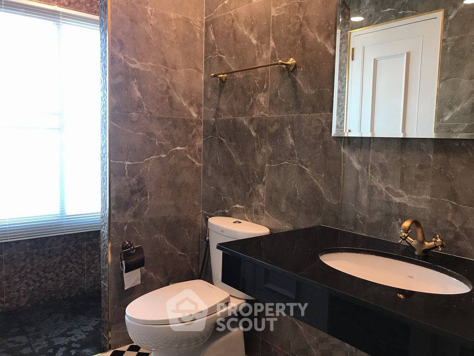 picture 2-BR Condo at Noble Ora near BTS Thong Lor (ID 567299) - 11/18