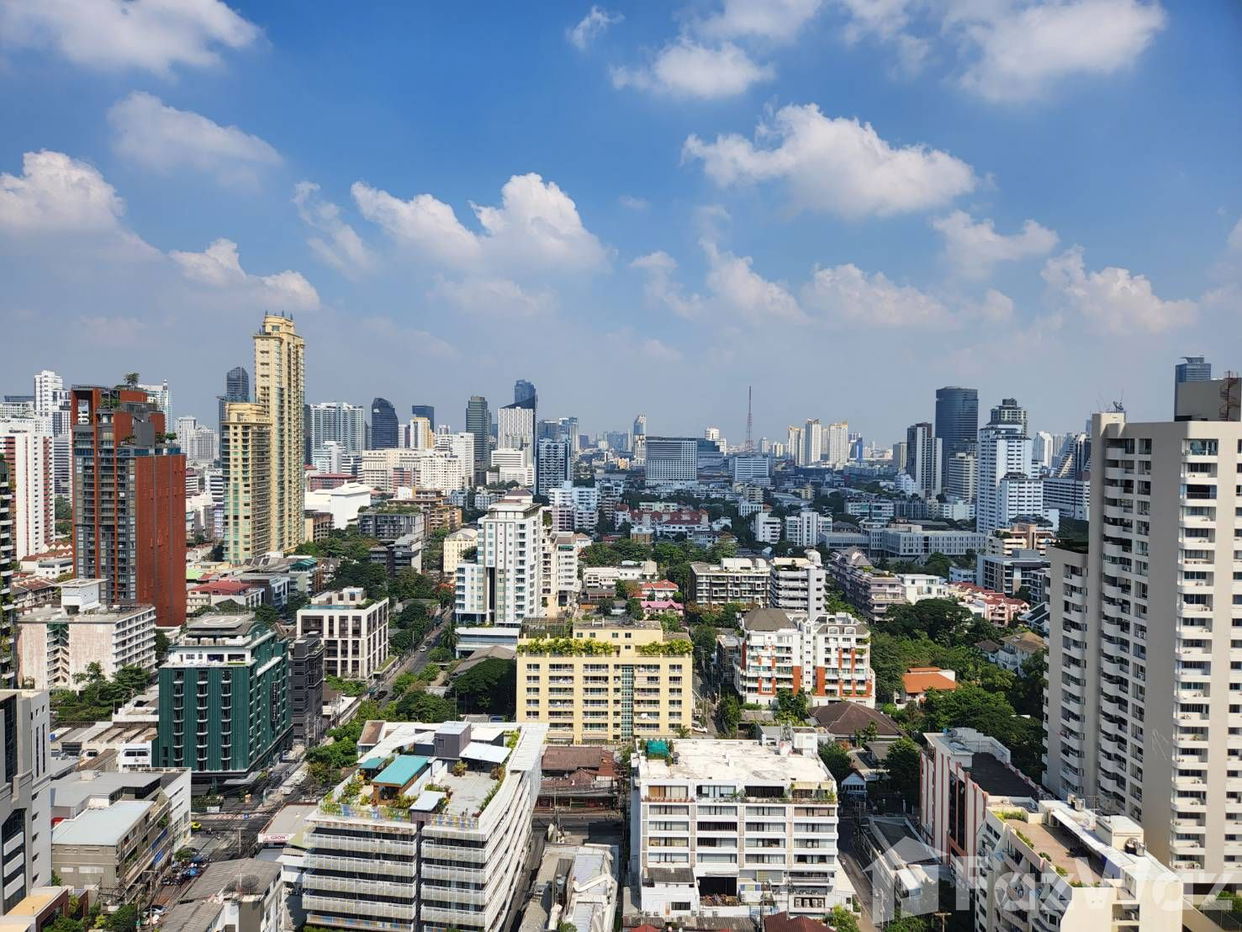 picture 2 Bedroom Condo for rent at Noble Around Sukhumvit 33 1851932 - 1/9