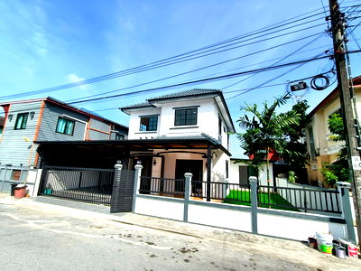 บ้านเดี่ยว กรุงเทพมหานคร : บ้านเดี่ยว มีนบุรี นิมิตใหม่ คลองสามวา หมู่บ้านเคซีการ์เด้นโฮม หทัยราษฎร์ 34/3 บ้านมี 5 ห้องนอน โทรเลย 085-318-6868