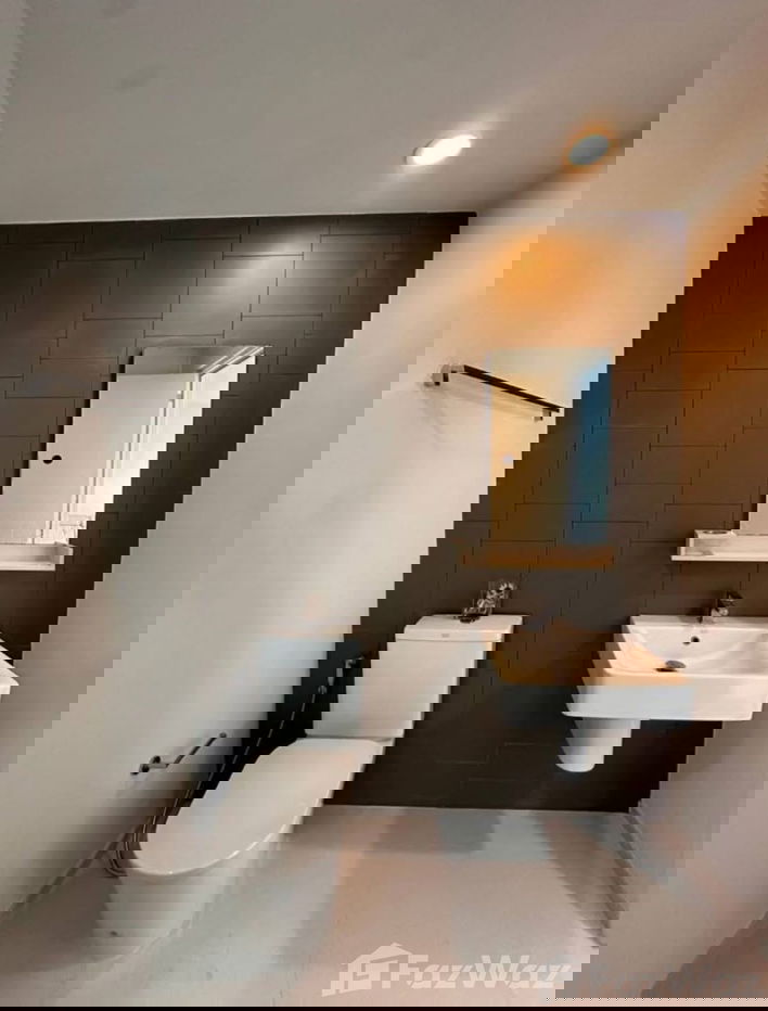 picture 2 Bedrooms, 2 Bathrooms 5335891 - 8/13